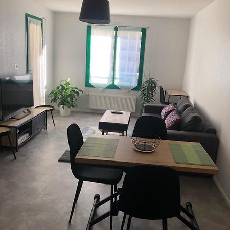 Superbe Appartement En Plein Centre Ville. 라로츠수르욘 외부 사진